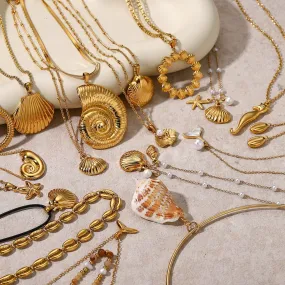 18K gold noble and luxurious shell/fishtail/starfish/conch/seahorse-shaped beach style necklace