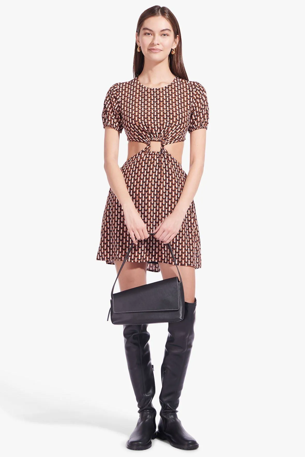 ACUTE SHOULDER BAG | BLACK