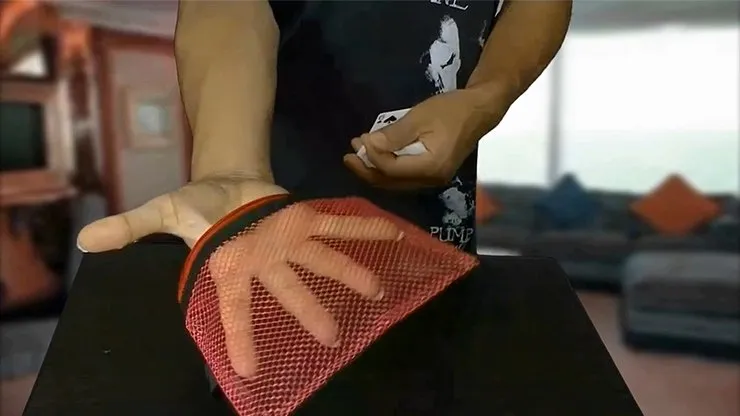 Card Through Mesh Bag by Higpon