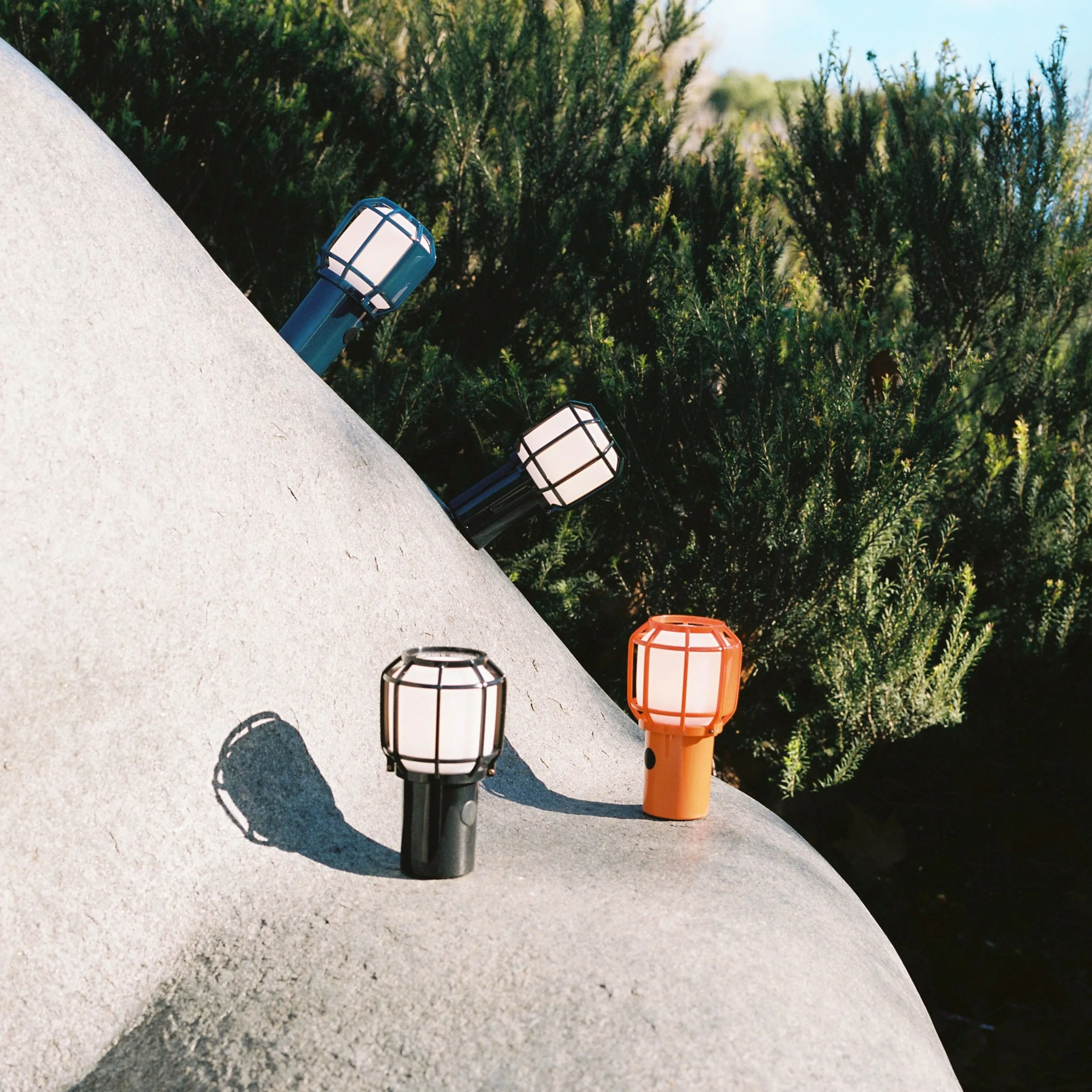 Chispa Outdoor Portable Lamp - Quick Ship