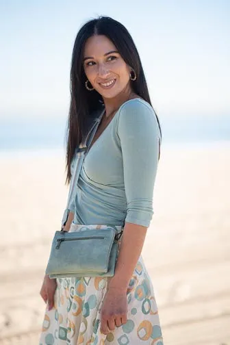 Chloe 3317 cross body or wristlet - Wholesale