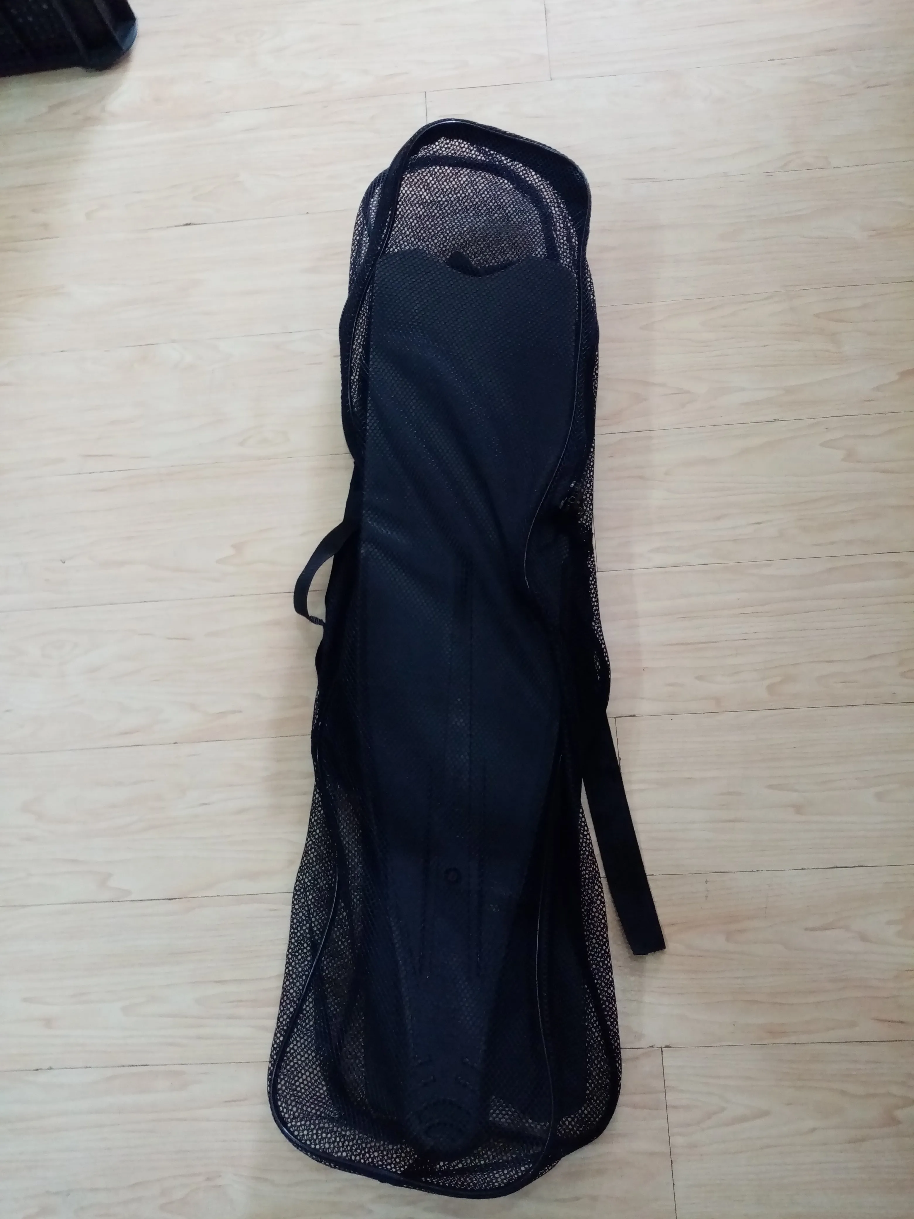 DP MESH LONG FIN BACKPACK