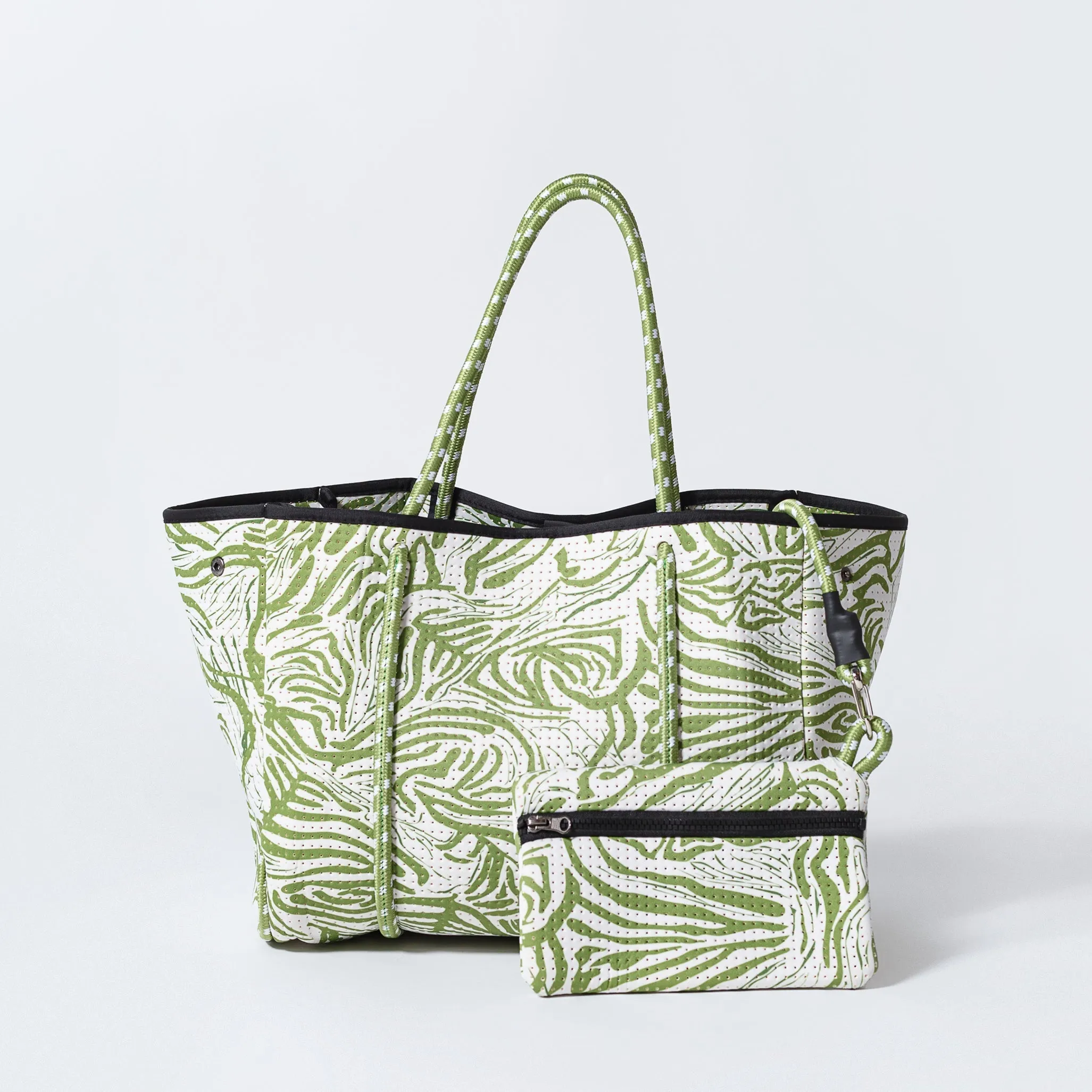 EVERYDAY TOTE SERENGETI