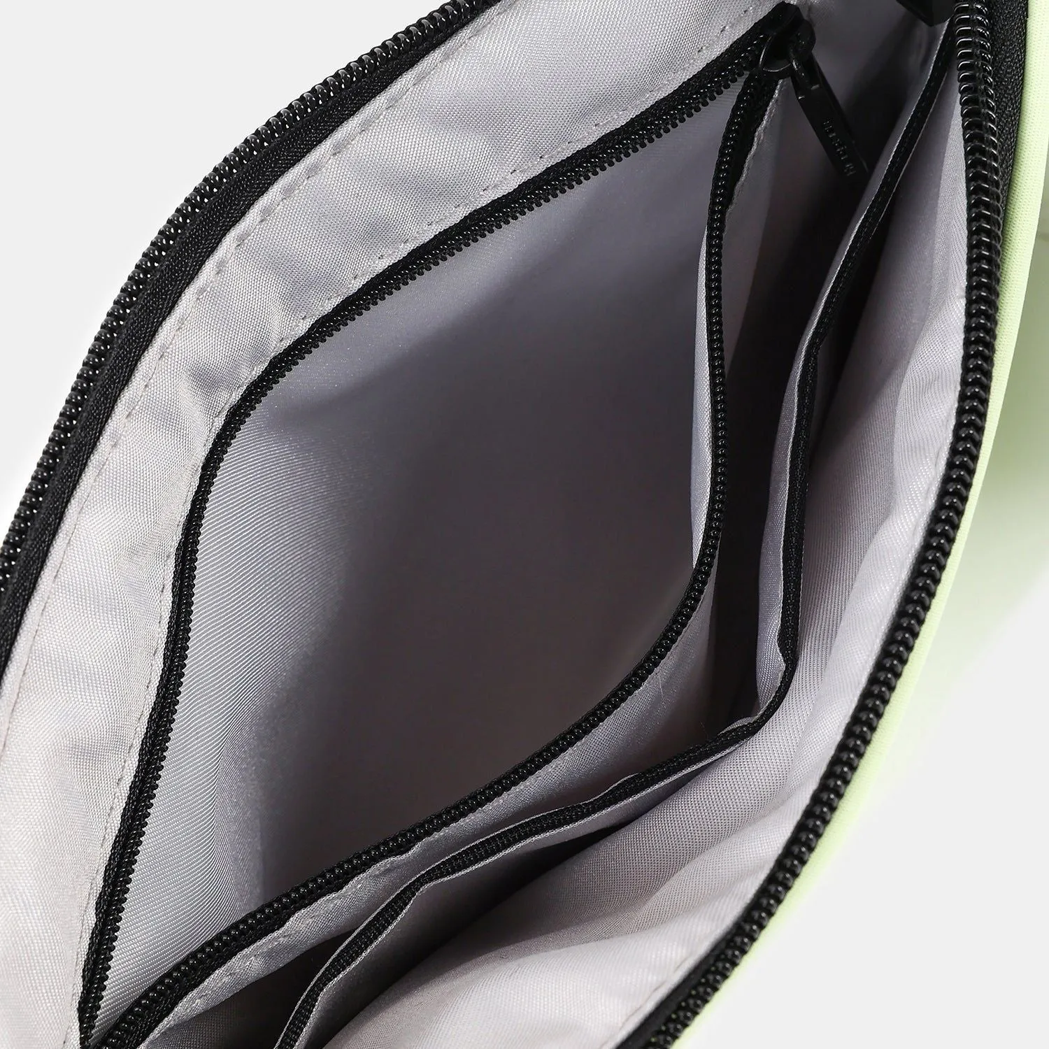 Hedgren ORBIT Flat Crossbody Bag