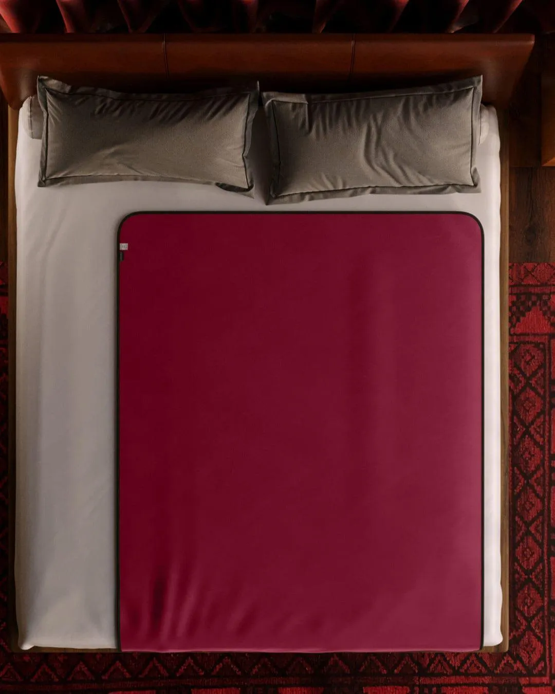 Liberator Fascinator Throw Velvety Waterproof Sex Blanket - Red