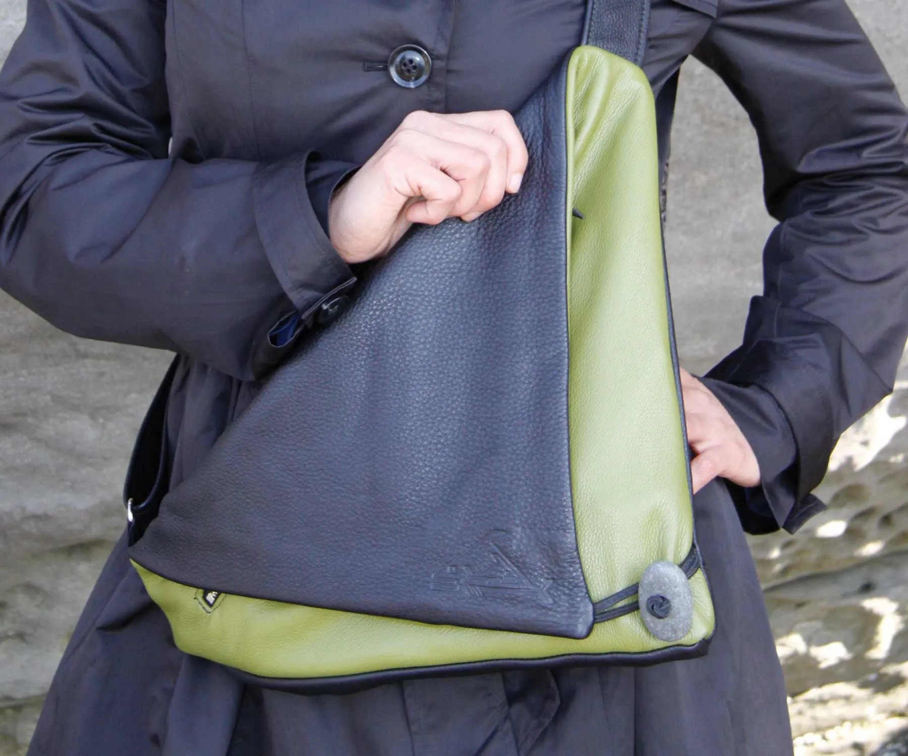 Origami Body Fold - Reversible Crossbody Messenger Bag