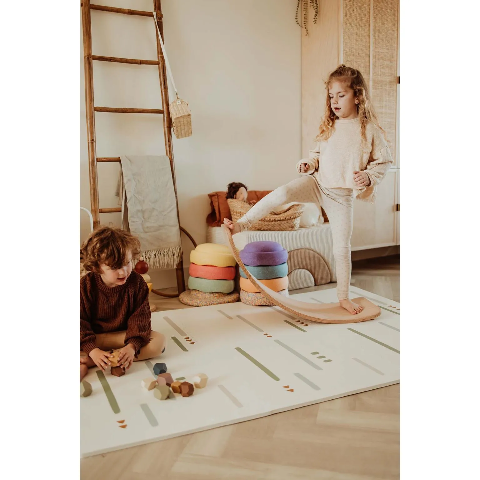 Play&Go EEVAA 3-in-1 Reversible Puzzle Playmat - Farm - 120x180cm