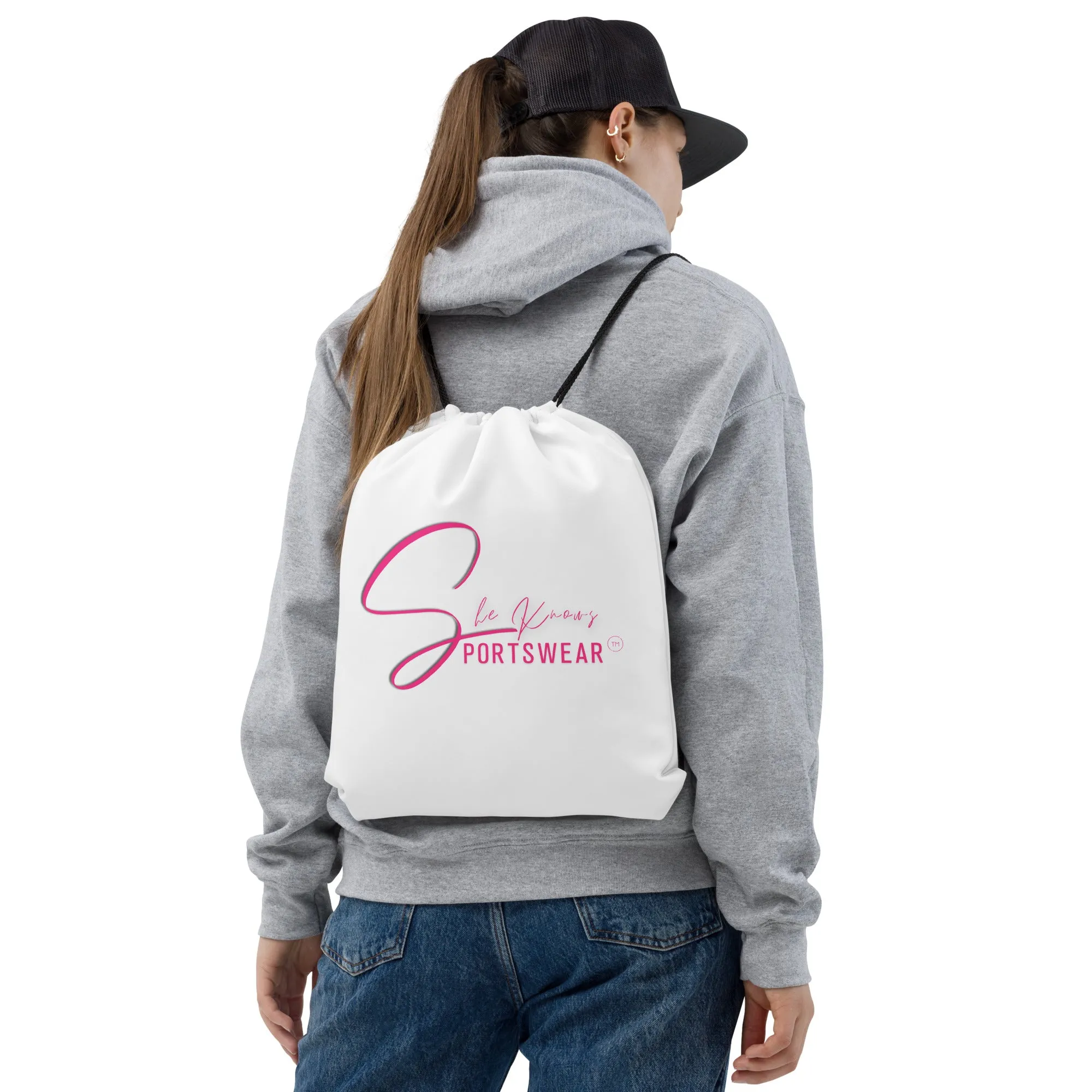 Signature She Knows SportsWear Drawstring bag