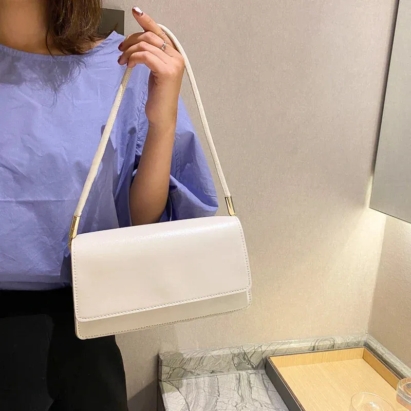 Uniwim Arlo Crossbody Flap Bag