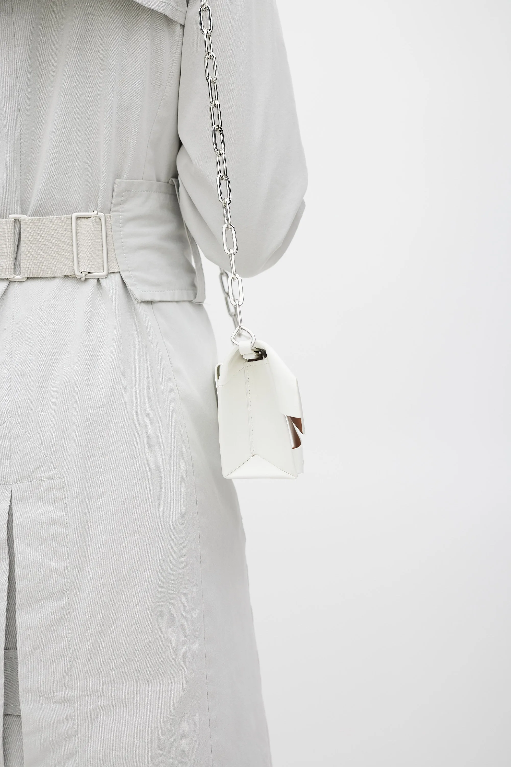 White Patent Leather Snatched Classique Bag